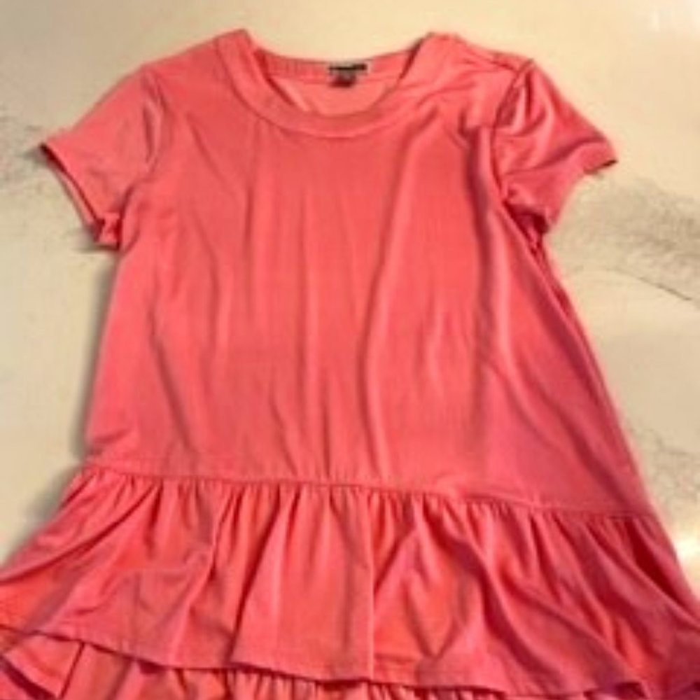 Chelsea 28 Pink top XS with ruffled bottom